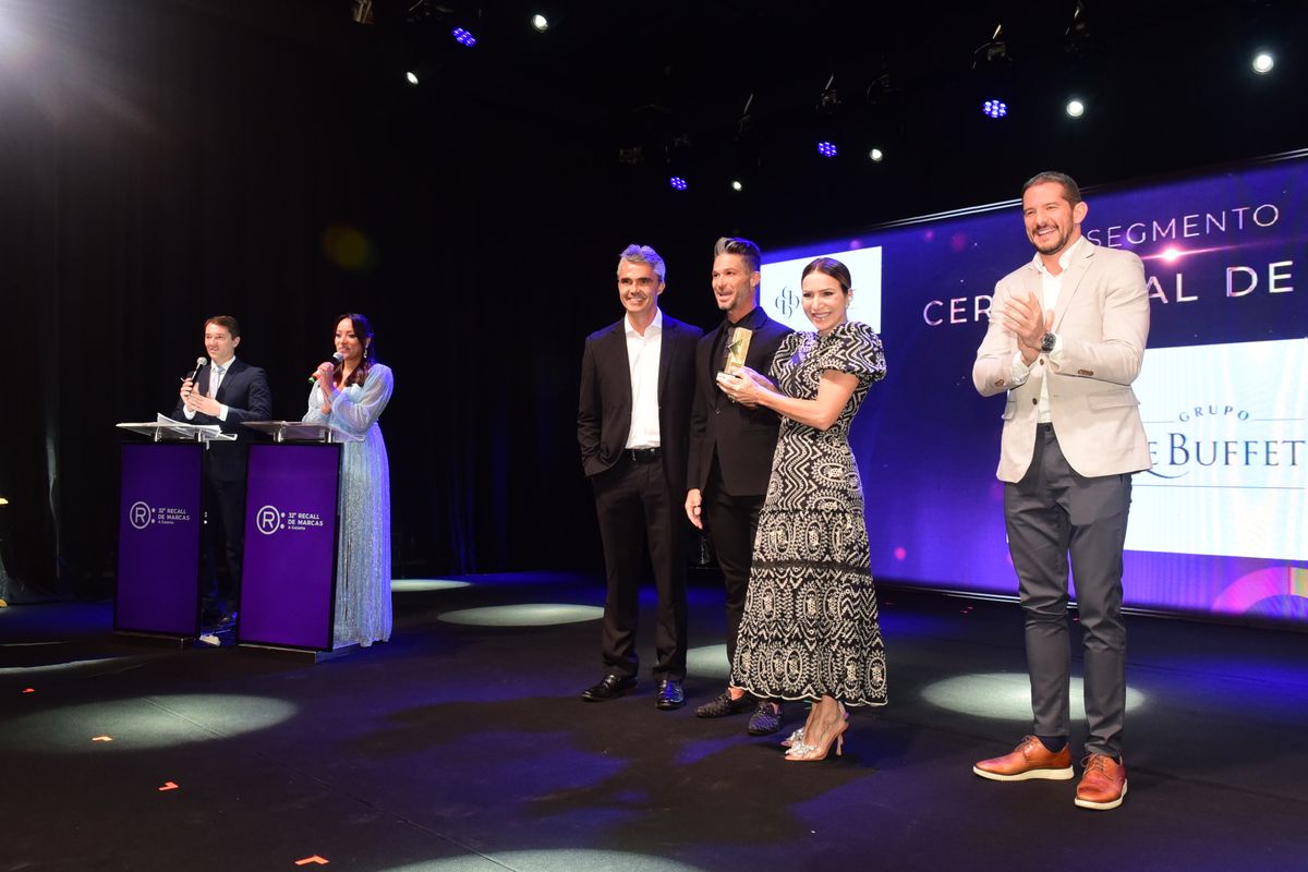 32 Recall de Marcas A Gazeta  por Carlos Alberto Silva