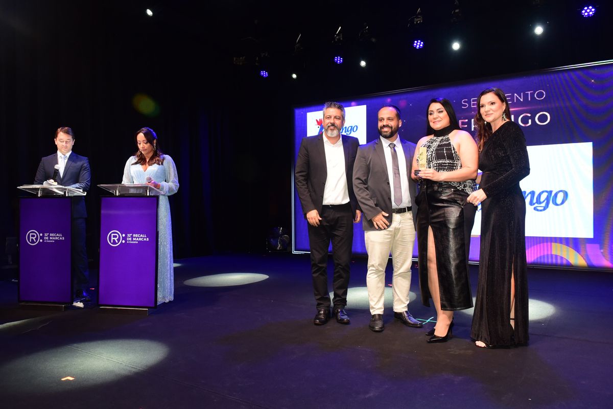 32 Recall de Marcas A Gazeta  por Carlos Alberto Silva