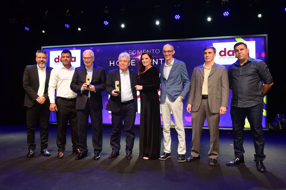 32 Recall de Marcas A Gazeta  por Carlos Alberto Silva