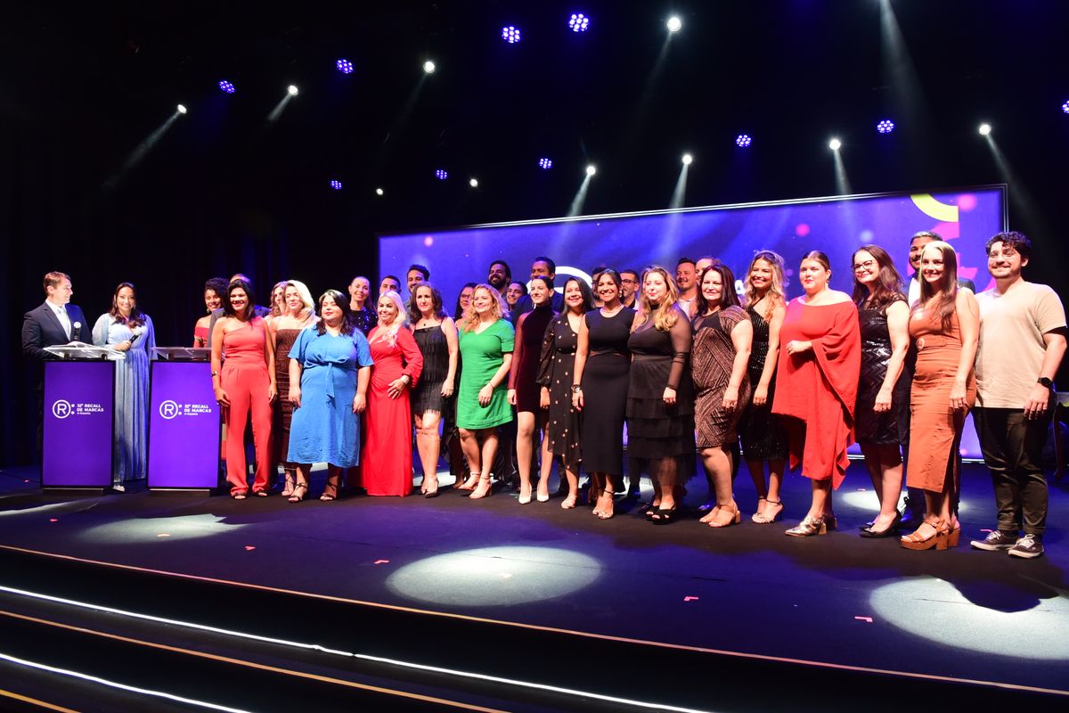 32 Recall de Marcas A Gazeta  por Carlos Alberto Silva