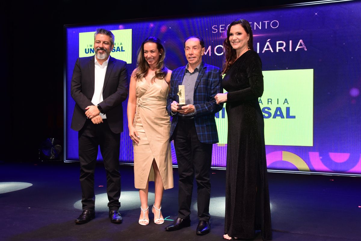 32 Recall de Marcas A Gazeta  por Carlos Alberto Silva