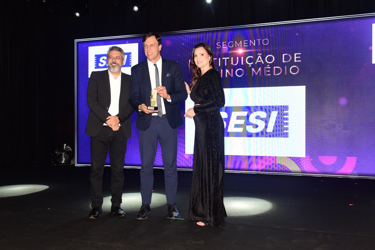 32 Recall de Marcas A Gazeta  por Carlos Alberto Silva