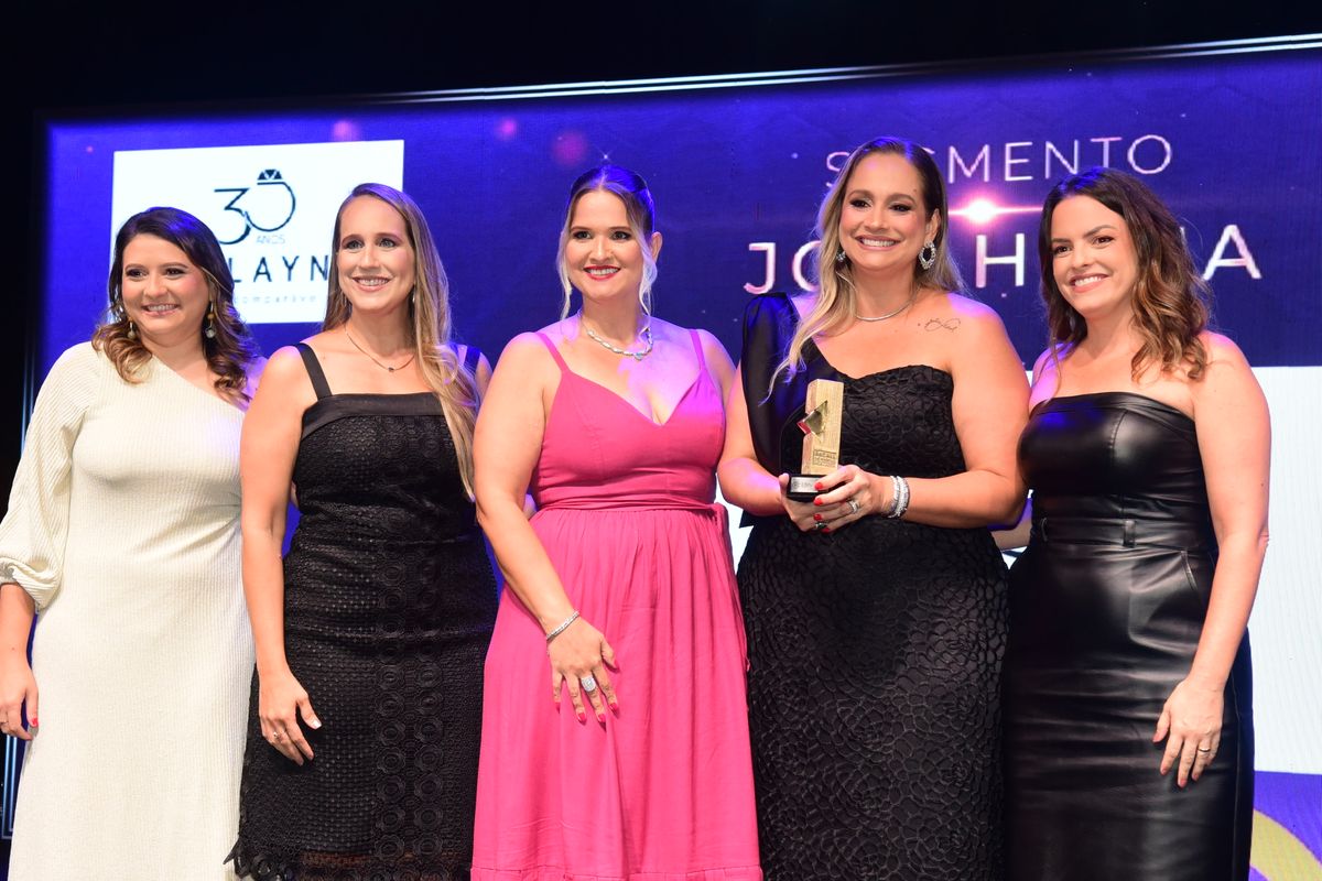 32 Recall de Marcas A Gazeta  por Carlos Alberto Silva