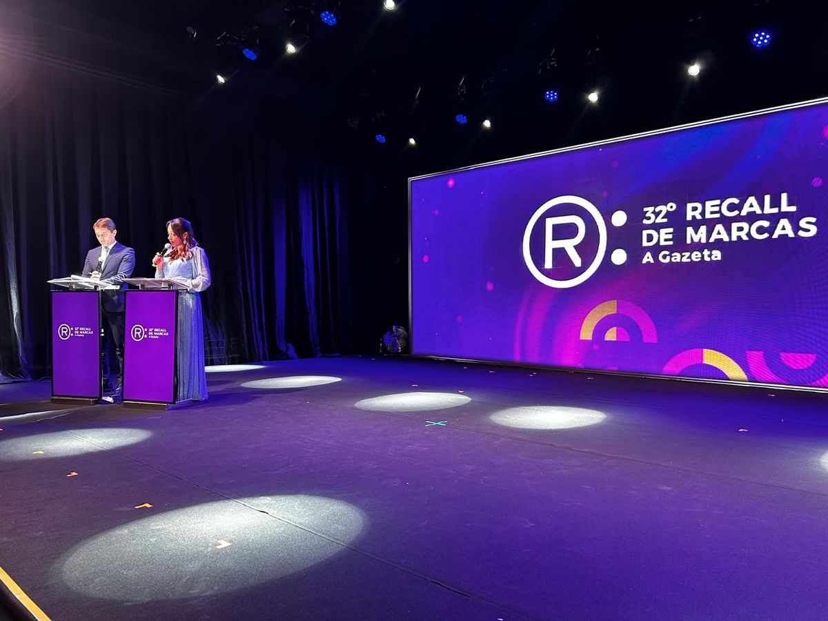 32 Recall de Marcas A Gazeta  por Carlos Alberto Silva