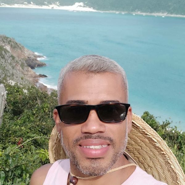 Luciano Martins por Facebook