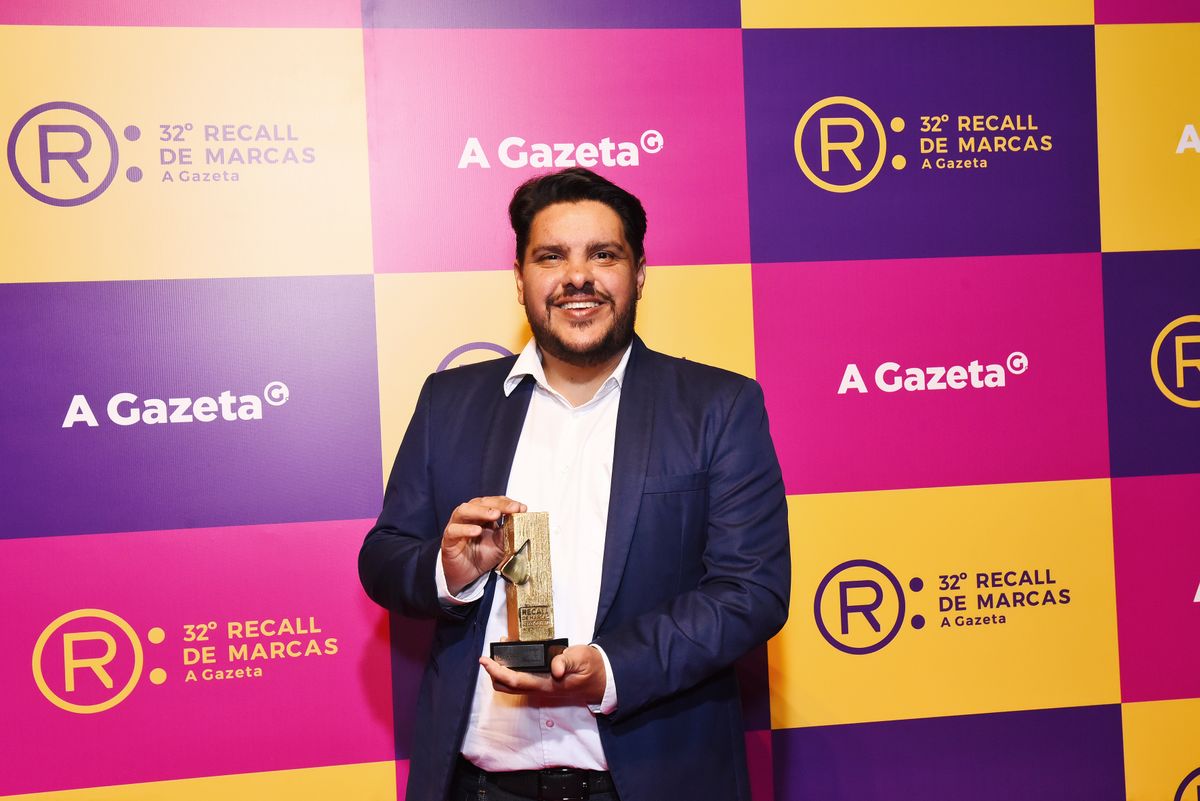 Carlos Victor Lirio -Politintas-