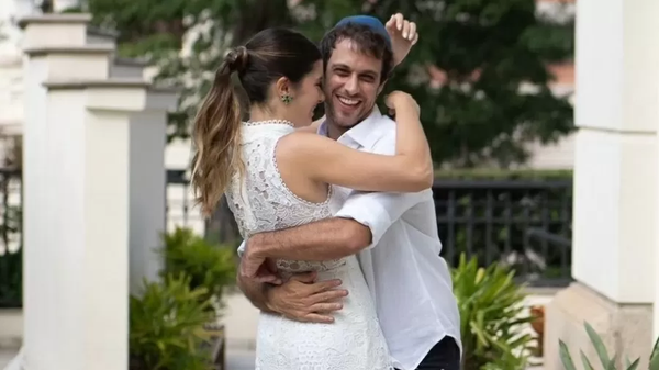 Ronny Kriwat se casou com Tati Cukierkorn em uma cerimônia realizada em São Paulo