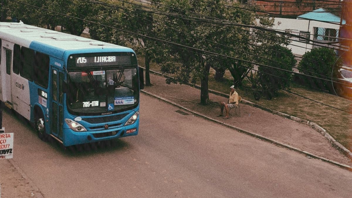 Ponto de parada por Erica de Gusmão