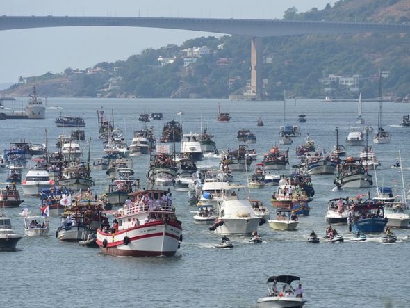 Festa de São Pedro: procissão marítima é marcada por devoção e fé por Ricardo Medeiros