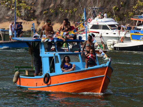 Festa de São Pedro: procissão marítima é marcada por devoção e fé por Ricardo Medeiros