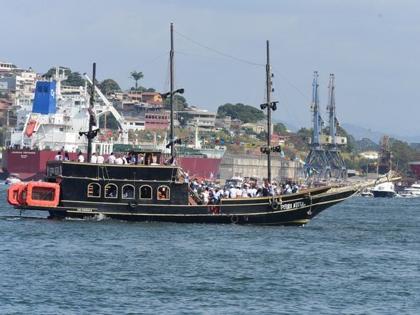 Festa de São Pedro: procissão marítima é marcada por devoção e fé por Ricardo Medeiros