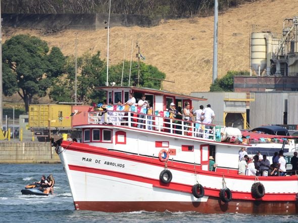 Festa de São Pedro: procissão marítima é marcada por devoção e fé por Ricardo Medeiros