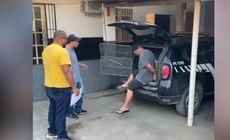 Leonardo da Silva Moreira, conhecido como “Léo Tubarão”, de 31 anos, foi denunciado por tráfico de drogas e associação para o tráfico, segundo a Polícia Civil