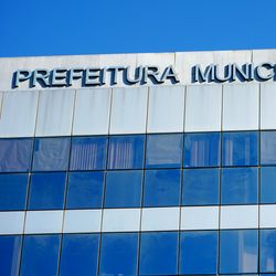 TCE-ES solicita que o município esclareça se há desvio de finalidade do serviço contratado. Prefeitura afirma que prestará todas as informações à Corte