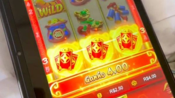 Serviço gratuito será realizado por equipe multiprofissional, com acompanhamento ambulatorial por profissionais de enfermagem e médicos, além de avaliação psicossocial conduzida por psicólogos e assistentes sociais