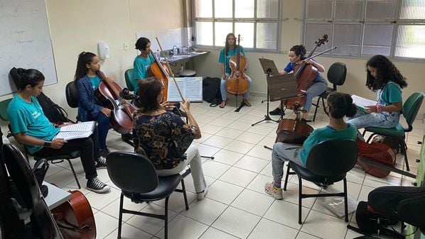 Além das novas vagas, crianças e jovens que já fazem parte do projeto receberão aulas da Orquestra Sinfônica Brasileira em julho