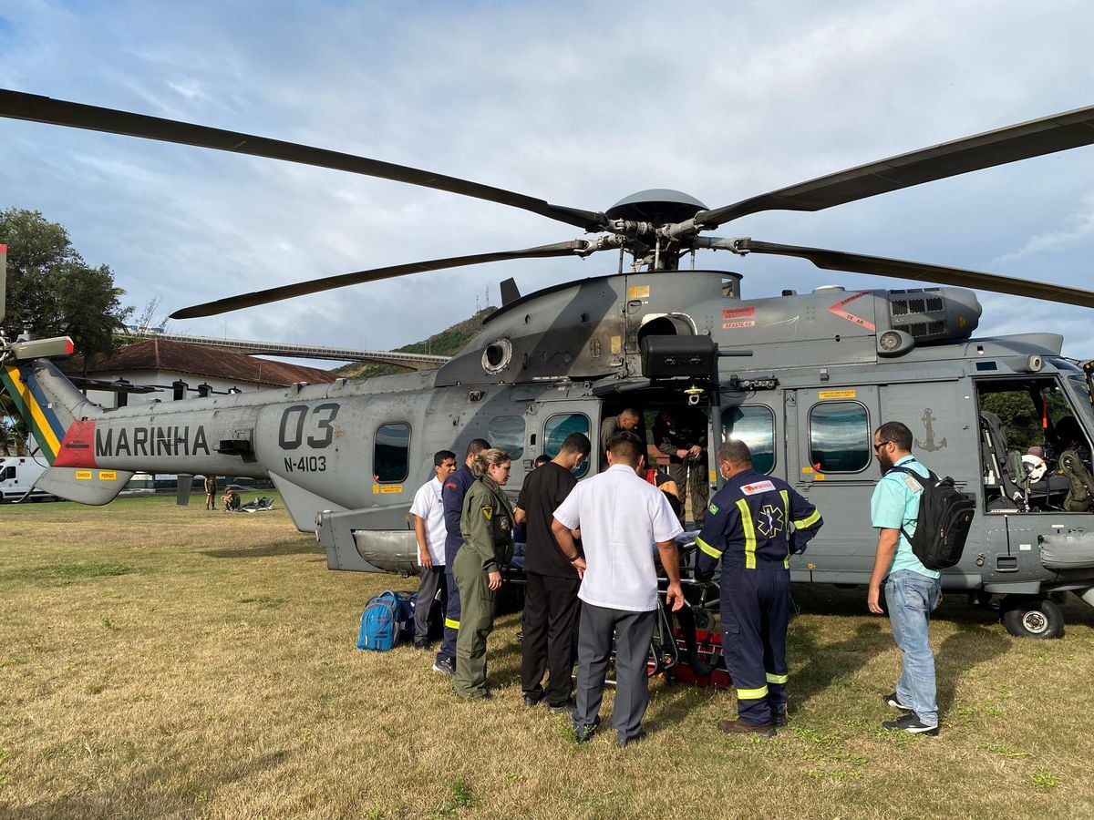 Marinha do Brasil realiza resgate em alto-mar na costa do ES