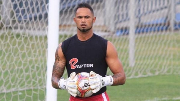 Arqueiro vai dividir a faixa de capitão com o atacante Jobson