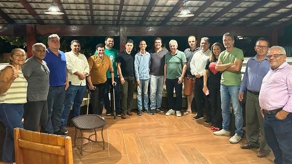 Grupo de partidos analisa chapa para concorrer em São Mateus