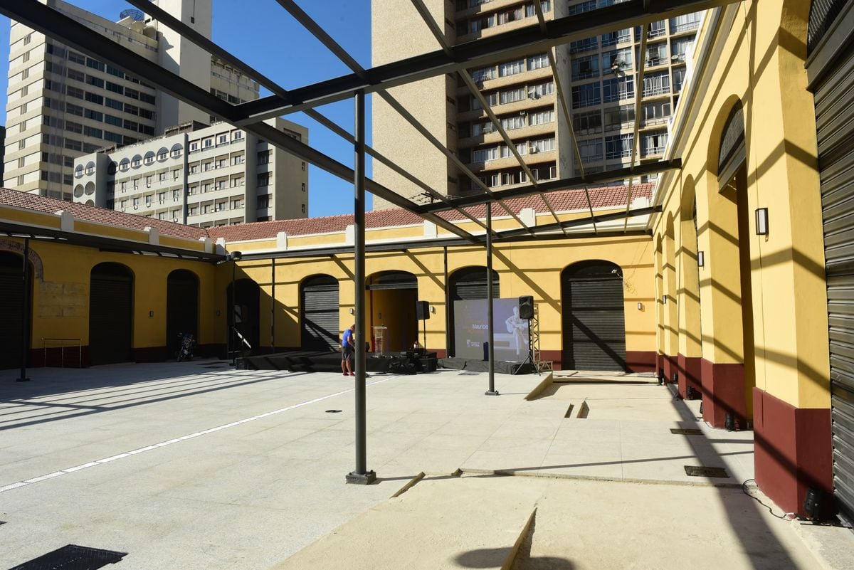 Pátio interno do Mercado da Capixaba por Ricardo Medeiros