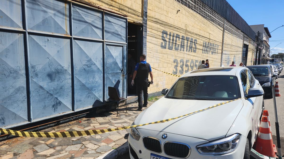 Homicídio em Cobilândia, Vila Velha, é investigado pela polícia por Ricardo Medeiros