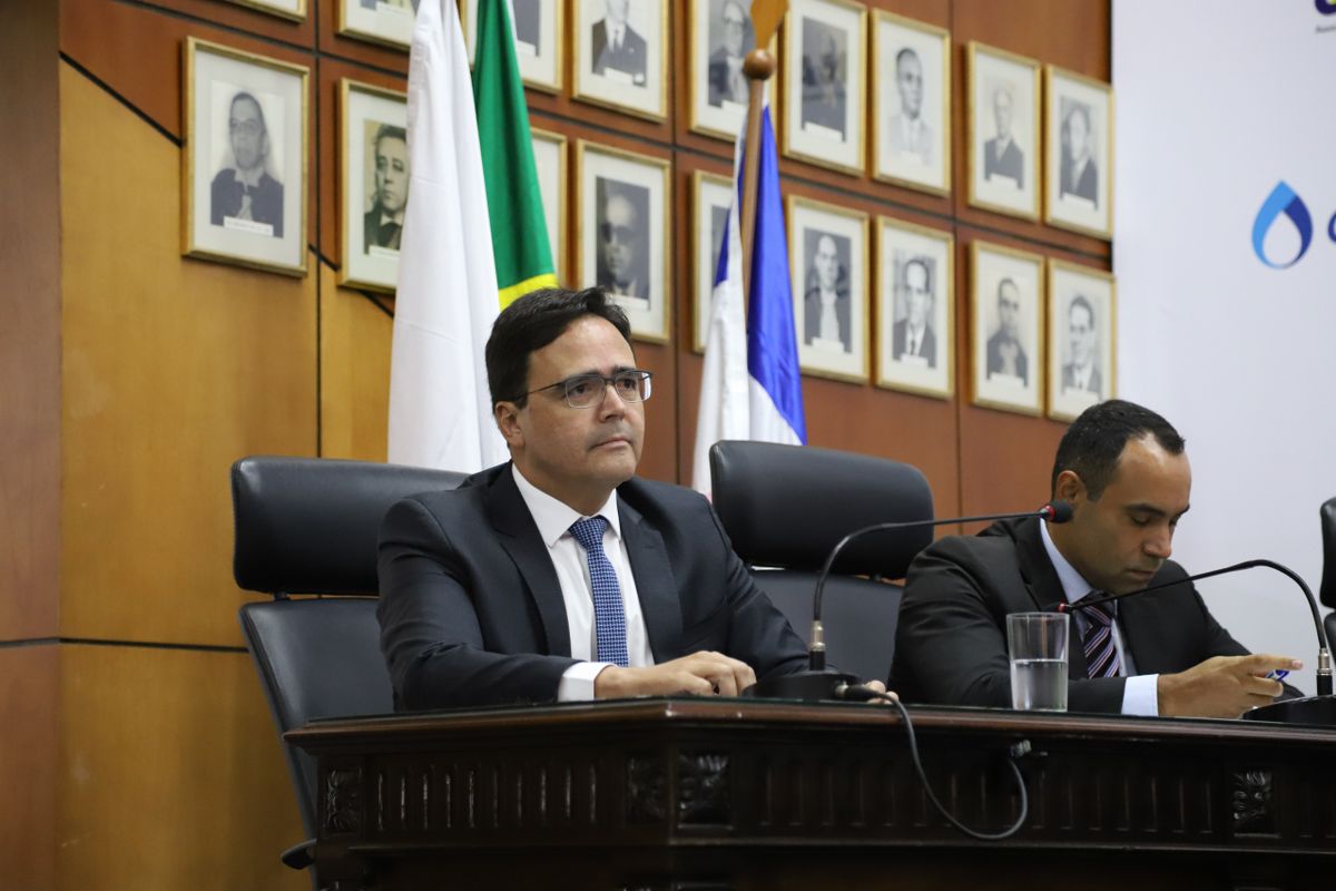 Procurador-geral de Justiça Francisco Martínez Berdeal durante simpósio no Tribunal Regional Eleitoral (TRE-ES)