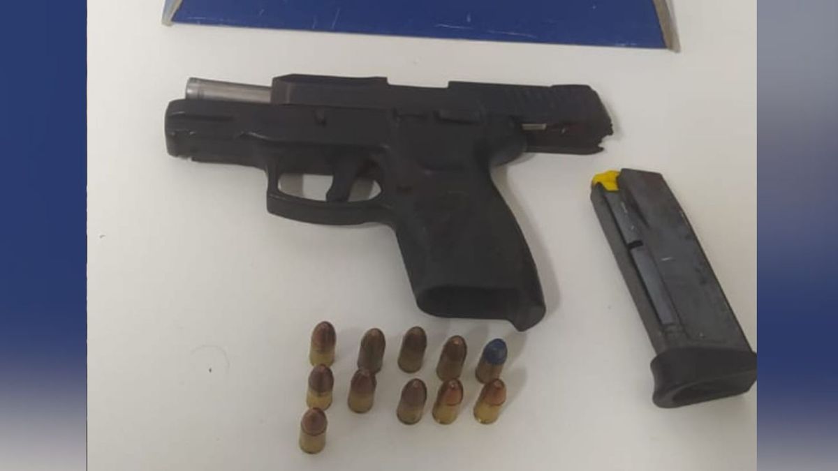 Arma utilizada durante ameaça de policial penal a motoristas de aplicativo em Colatina