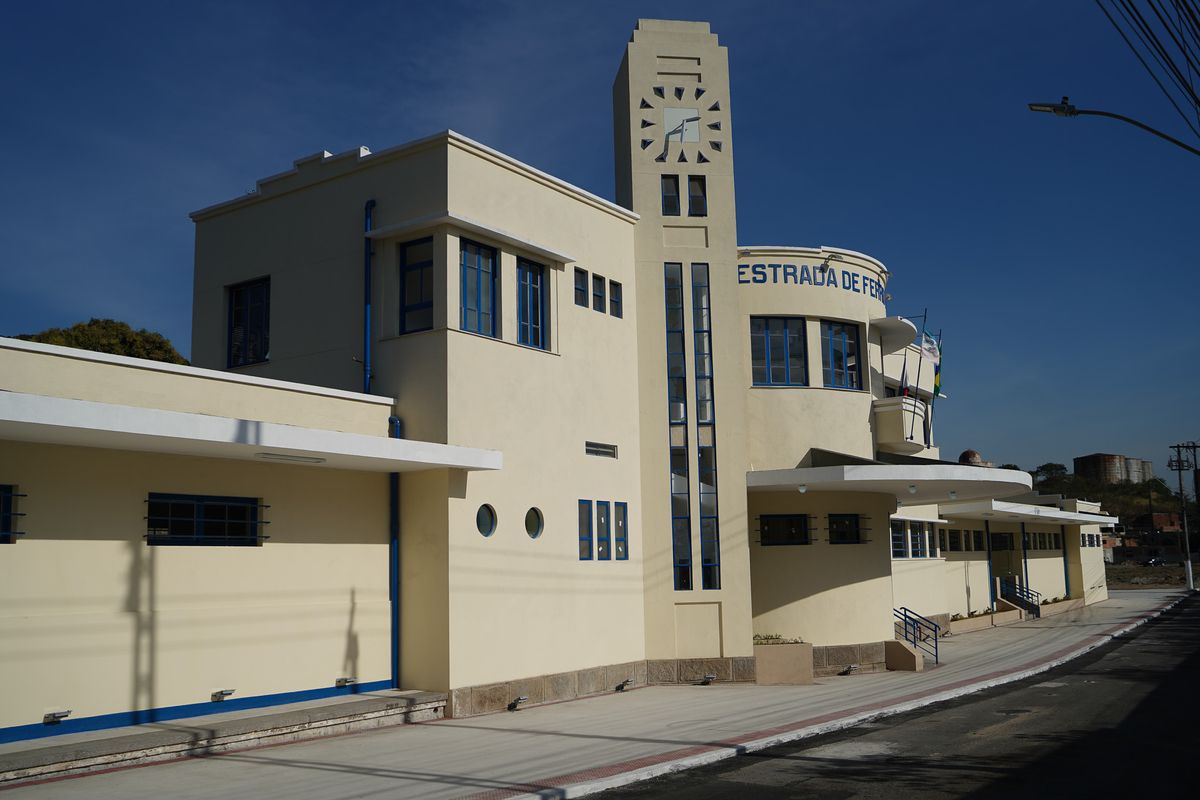 Estação ferroviária Leopoldina em Argolas, Vila Velha por Vitor Jubini