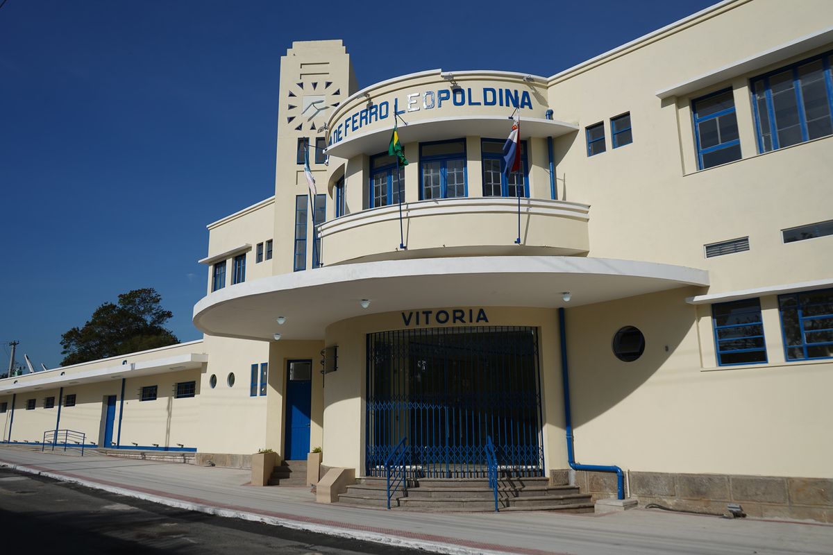 Estação ferroviária Leopoldina em Argolas, Vila Velha por Vitor Jubini