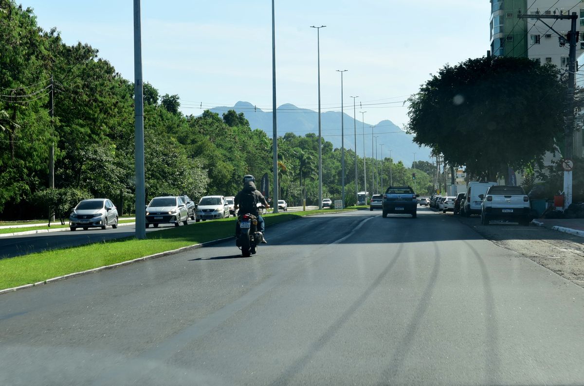 Rodovia Norte Sul trecho Vitória X Serra por Carlos Alberto Silva
