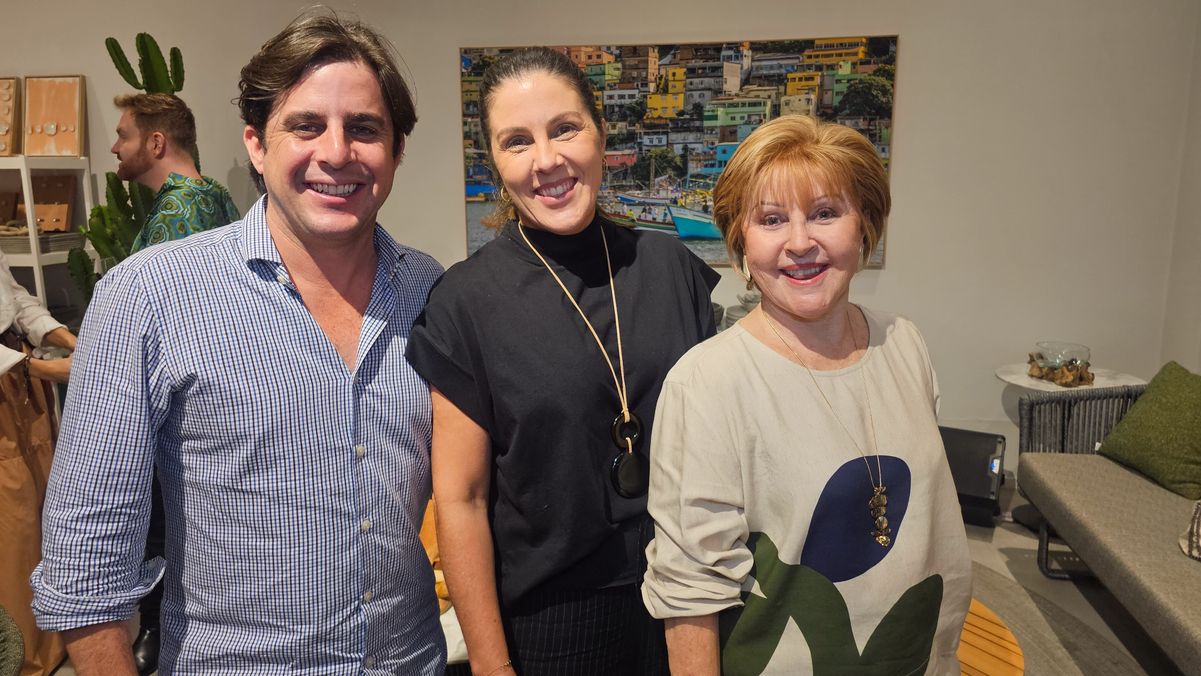 Rodrigo, Marcela e Carmem Souto