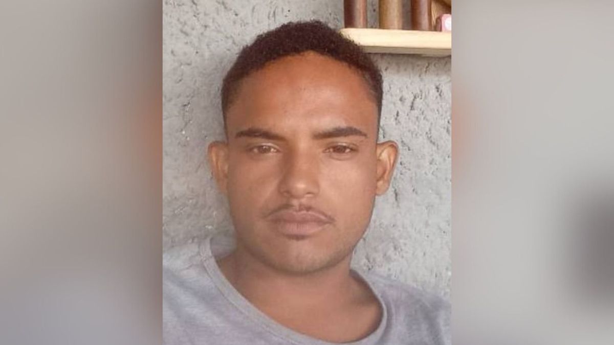 Ronald dos Santos Rocha (executor e foragido)