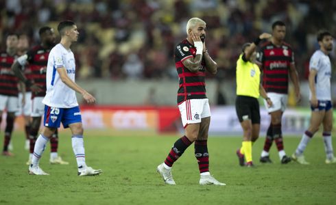 Após o empate com o Cuiabá, por 1 a 1, na rodada passada, o Flamengo chegou ao segundo jogo sem vencer diante de sua torcida e permanece com 31 pontos