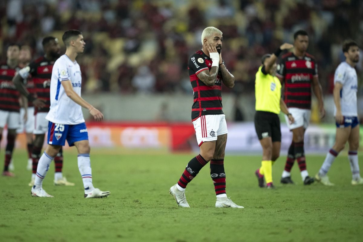 Gabi lamenta a derrota do Flamengo para o Fortaleza