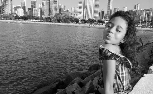 A pequena Lara, de apenas 9 anos, foi uma das vítimas mais recentes, em um acidente na Rodovia das Paneleiras, em Vitória. As estatísticas do primeiro semestre deste ano mostram, pela primeira vez, que as mortes no trânsito superaram os homicídios