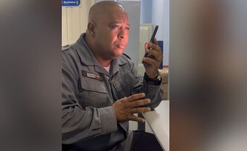 Um policial militar do Espírito Santo recebeu uma ligação de um golpista informando que a filha dele havia sido sequestrada. Percebendo o golpe, ele decide "negociar" com o criminoso