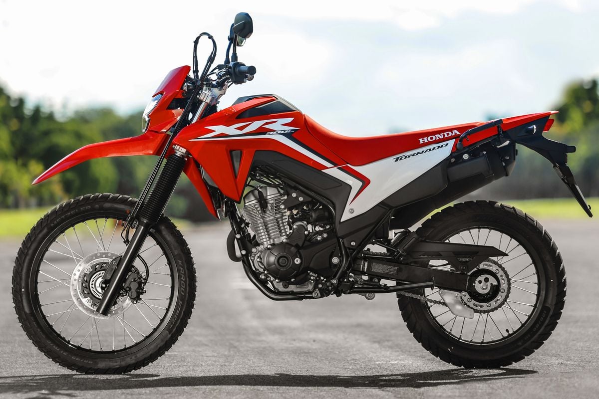 Honda XR 300L Tornado 2025