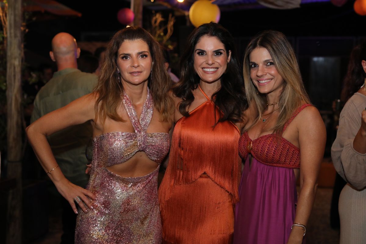 Camila Pitanga Salim, Camila Resende e Taisa Gama