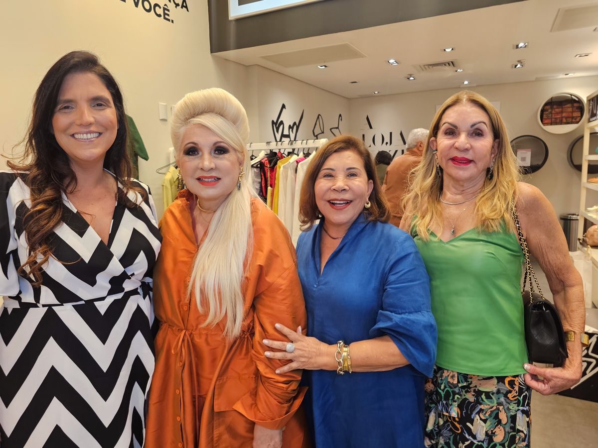 Paula Pazolini, Regina Prates, Luzia Toledo e Zezé Mansur