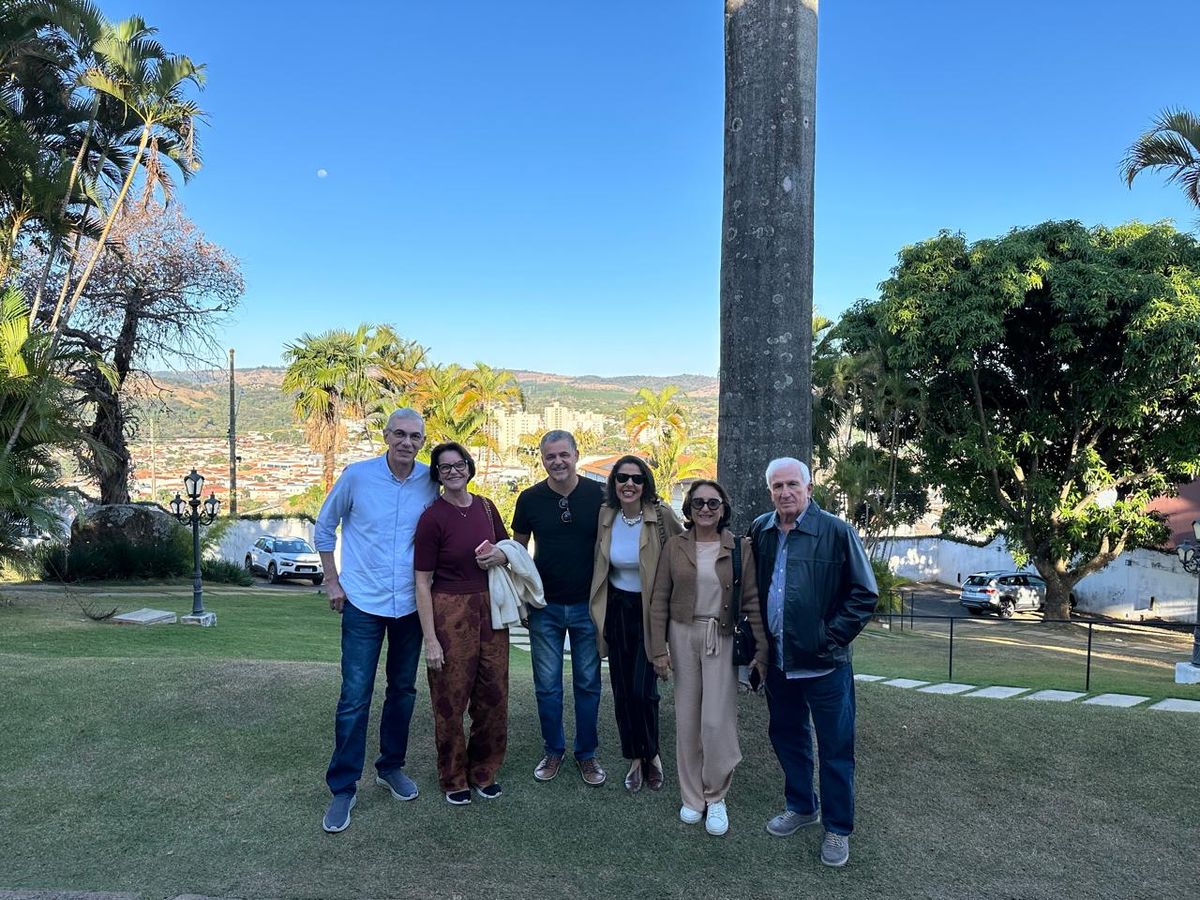 Walter Siquara e Nazaré Neves, Décio e Eulália Chieppe, Mariana Perini e Eduardo Caliman