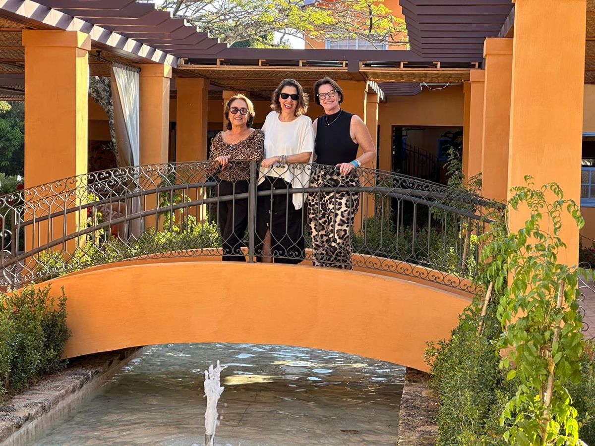 Nazaré Neves,  Mariana Perini e Eulália Chieppe