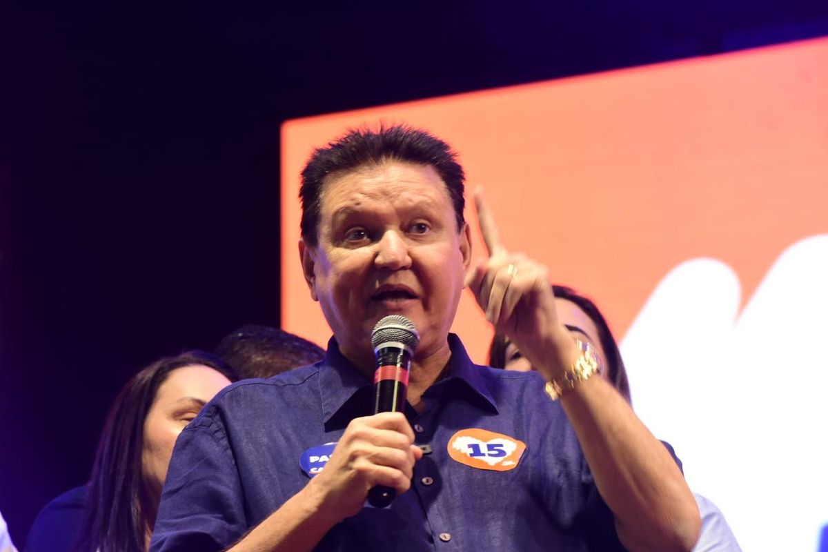 Convenção do MDB oficializa Euclério Sampaio como candidato à reeleição pela Prefeitura de Cariacica.  Evento teve apoio do governador Renato Casangrande, do PSB, e formaliza Shymenne Benevicto como vice na chapa por Carlos Alberto Silva