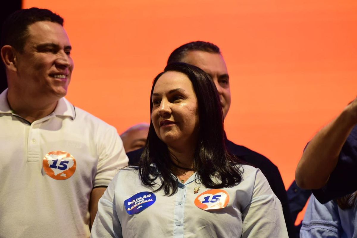 Convenção do MDB oficializa Euclério Sampaio como candidato à reeleição pela Prefeitura de Cariacica. Evento teve apoio do governador Renato Casangrande, do PSB, e formaliza Shymenne Benevicto como vice na chapa por Carlos Alberto Silva