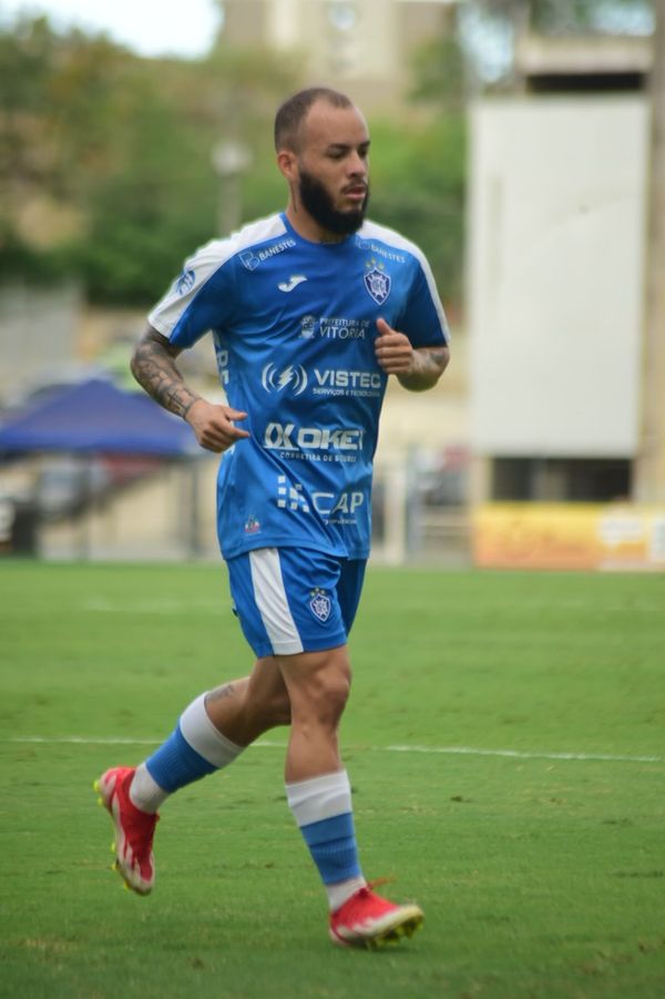 Recuperado de lesão, Marcelinho está de volta ao Vitória para a fase final da Copa ES