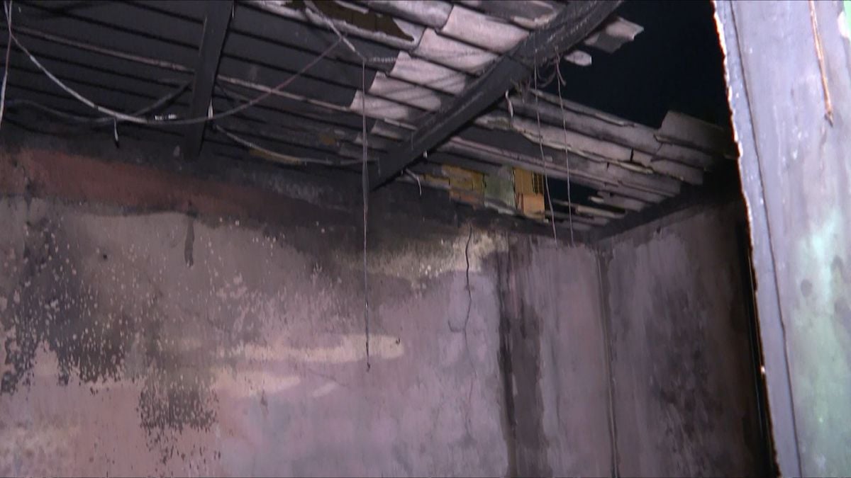 Casa pega em Vila Velha e morador perde tudo por Pablo Campos