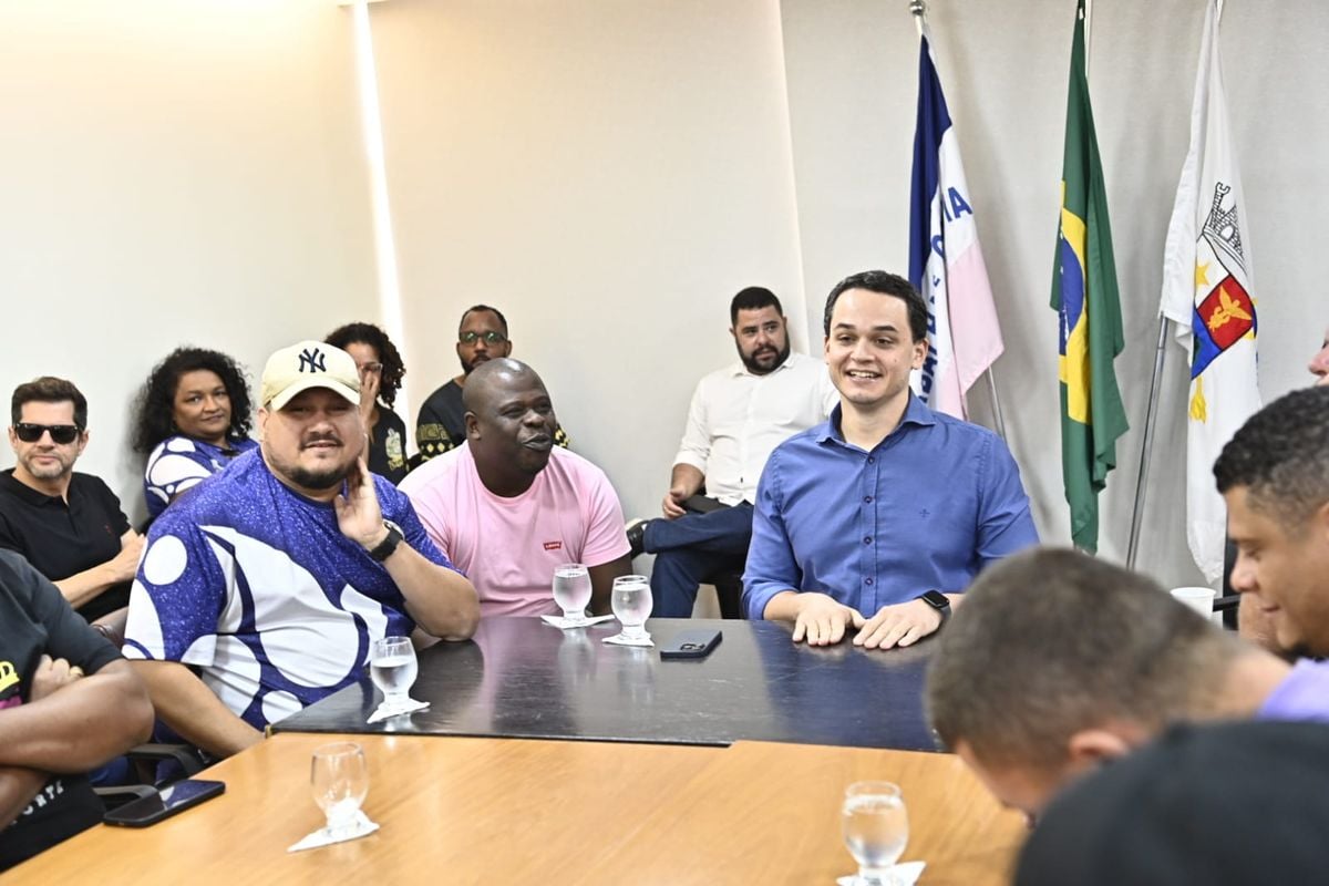 Prefeito de Vitória, Lorenzo Pazolini (Republicanos) em evento de lançamento da Cidade do Samba