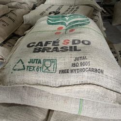 Agrônomo explica que os dois termos estão corretos, mas têm significados diferentes na hora de falar do principal produto agrícola capixaba