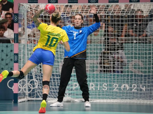 Brasil estreia com vitória sobre a Espanha no handebol feminino em Paris por Vitor Jubini / A Gazeta