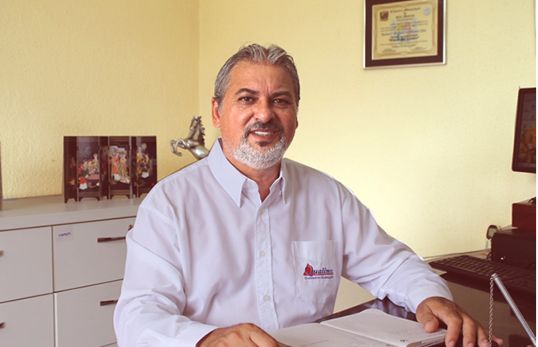 Cássio Caldeira é empresário e preside o PP em São Mateus