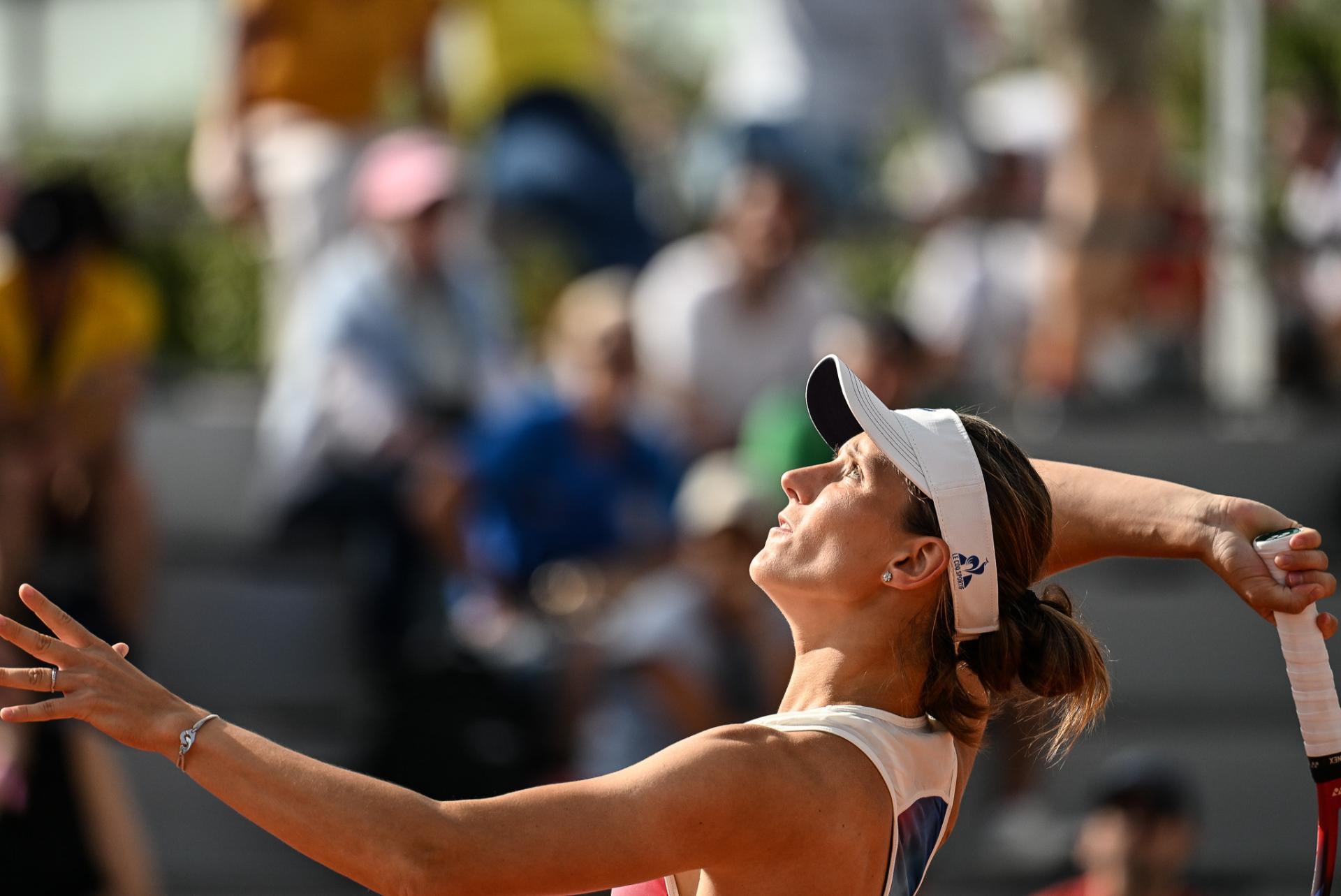 Bia Haddad vence a francesa na estreia do tênis nas Olimpíadas de Paris 2024